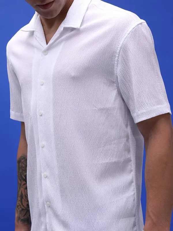 Highlander Men White Self Design Oversized Fit Casual Shirt