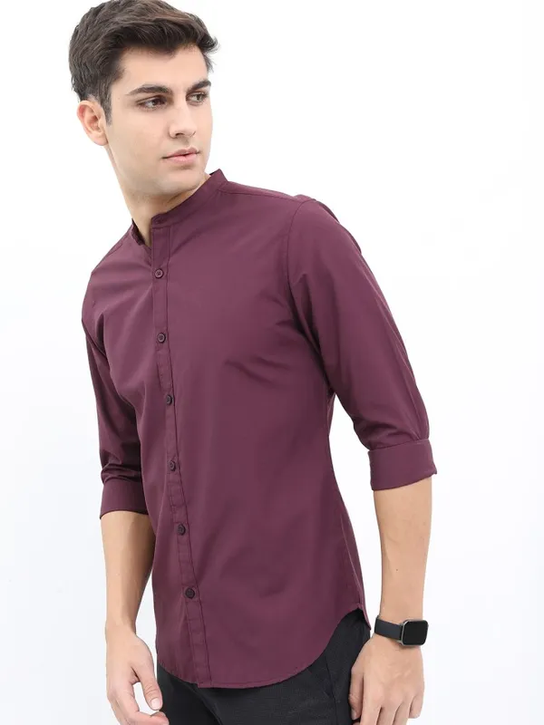 Ketch Men Purple Solid Slim Fit Casual Shirt