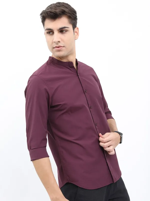 Ketch Men Purple Solid Slim Fit Casual Shirt