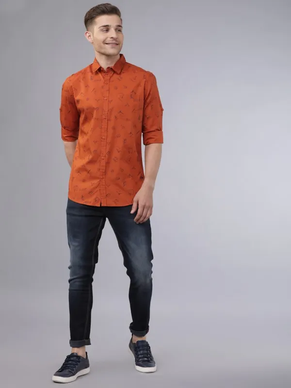 Locomotive Men Rust Printed Slim Fit Casual Shirt