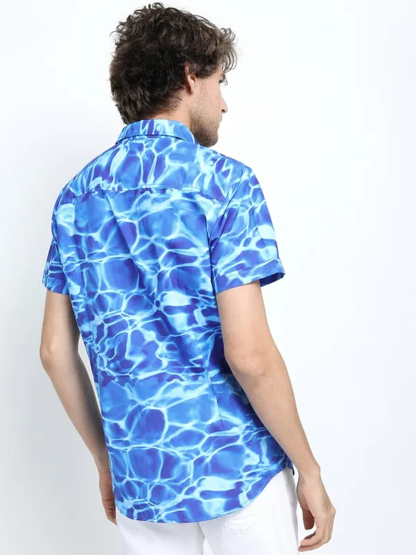 Locomotive Men Blue Printed Slim Fit Casual Shirt