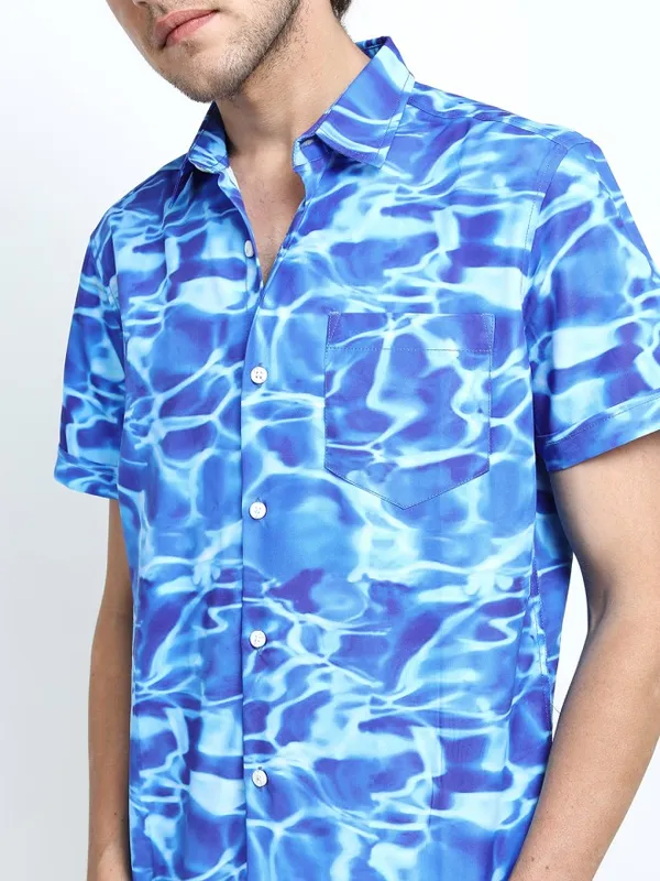 Locomotive Men Blue Printed Slim Fit Casual Shirt