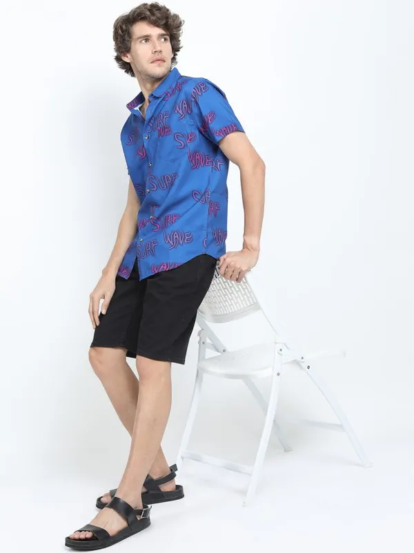 Locomotive Men Blue Printed Slim Fit Casual Shirt