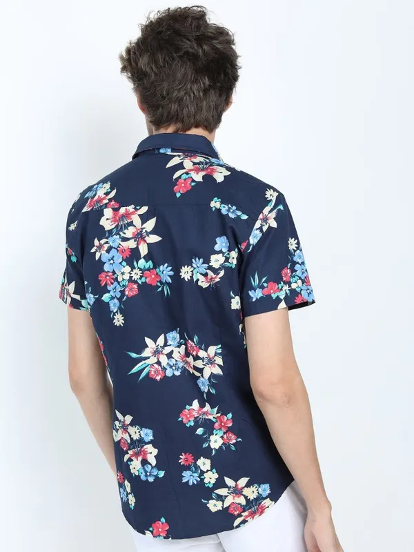 Locomotive Men Navy Blue Printed Slim Fit Casual Shirt