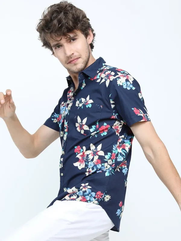 Locomotive Men Navy Blue Printed Slim Fit Casual Shirt