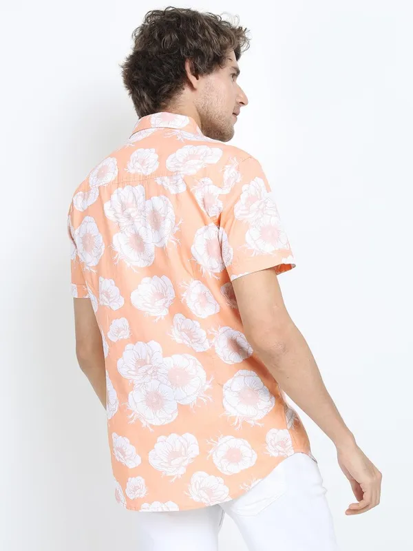 Locomotive Men Coral Printed Slim Fit Casual Shirt