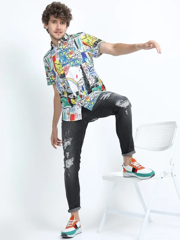 Highlander Men Multi Printed Slim Fit Casual Shirt