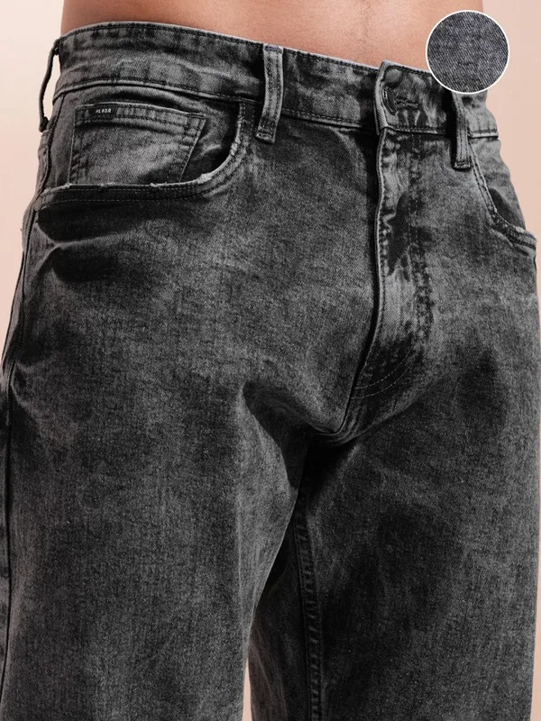 Men Straight Fit Jeans