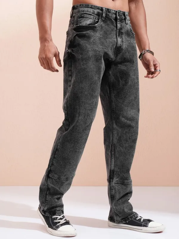 Men Straight Fit Jeans