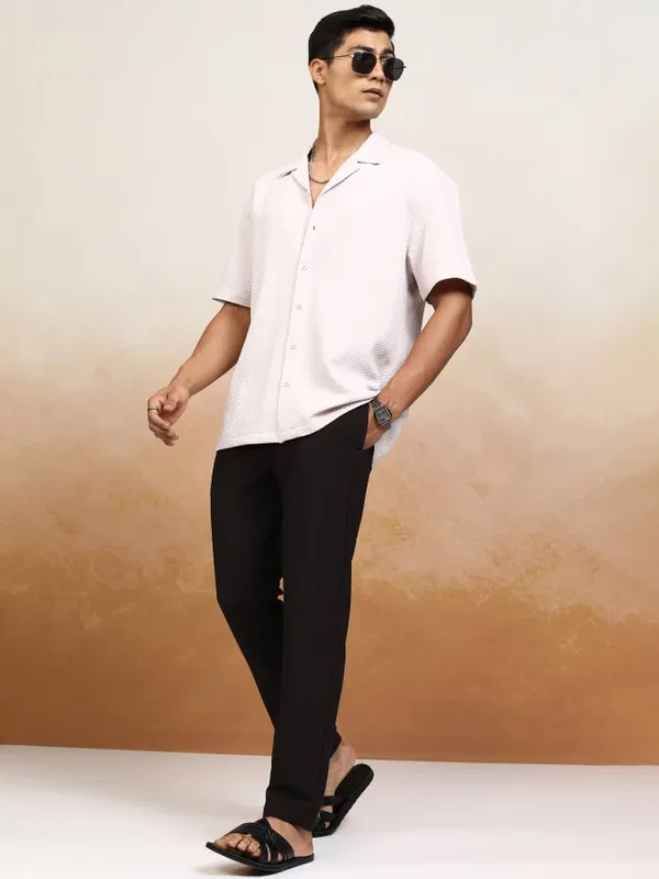 Highlander Men Black Slim Fit Solid Casual Trouser