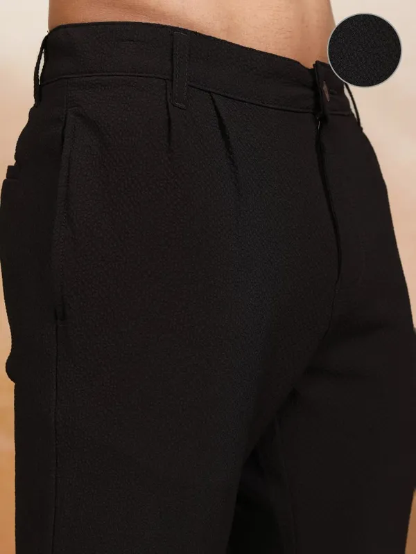 Highlander Men Black Slim Fit Solid Casual Trouser