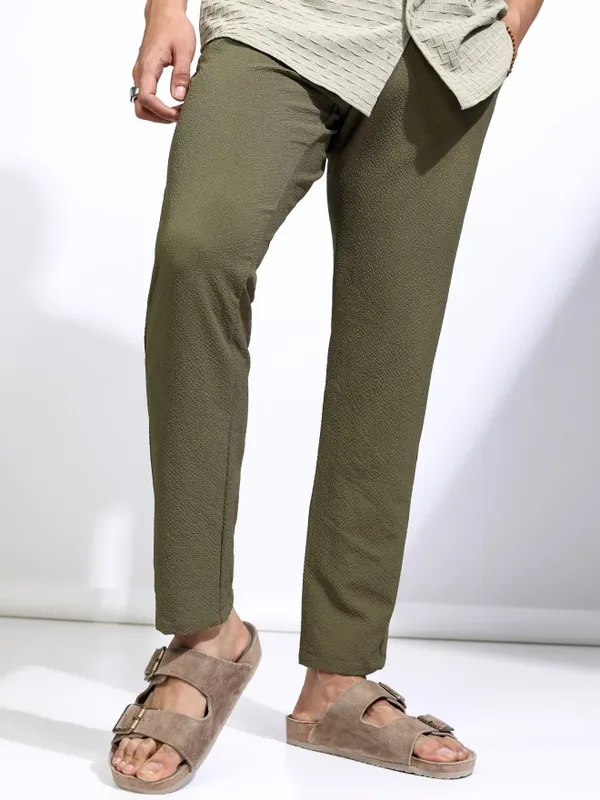 Highlander Men Olive Slim Fit Textured Casual Trouser