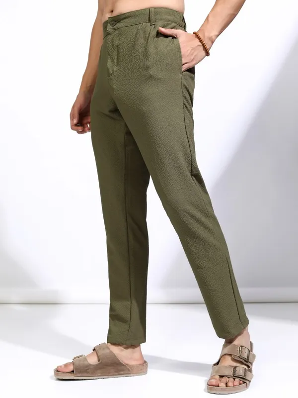 Highlander Men Olive Slim Fit Textured Casual Trouser