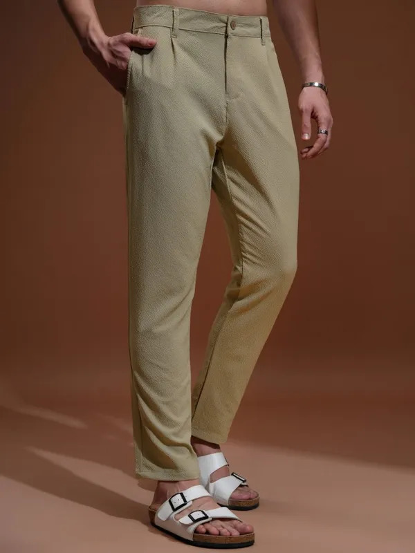 Highlander Men Brown Slim Fit Solid Chinos
