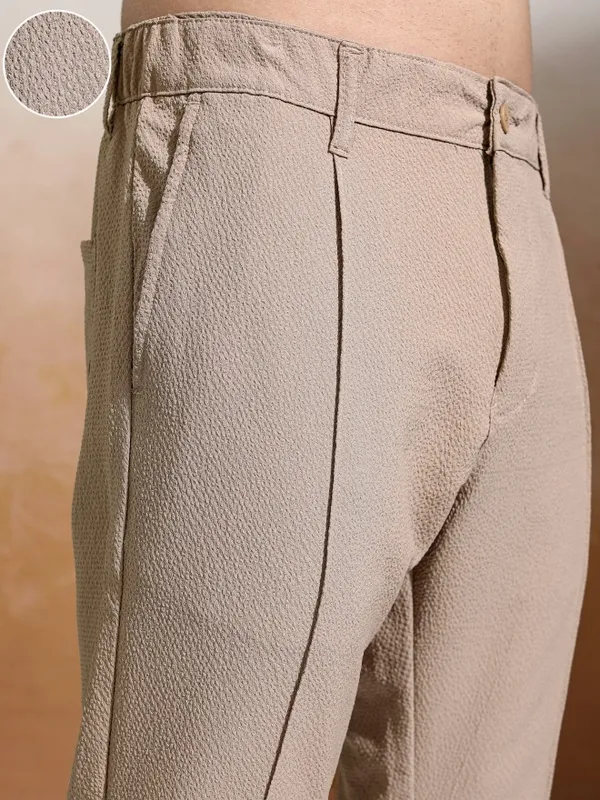 Highlander Men White Slim Fit Textured Casual Trouser