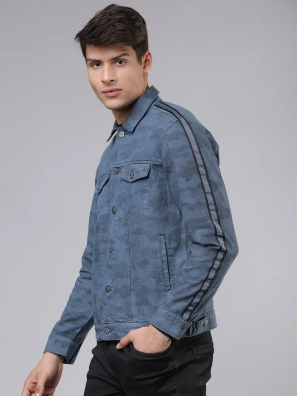 Highlander Men Blue Solid Denim Jacket