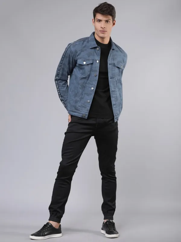 Highlander Men Blue Solid Denim Jacket