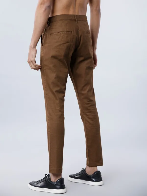 Highlander Men Brown Slim Fit Solid Chinos