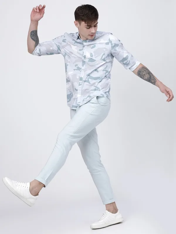 Men Slim Fit Chinos