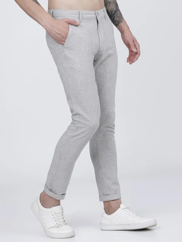 Men Slim Fit Chinos