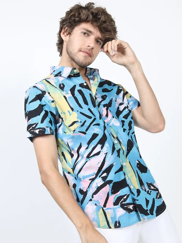 Highlander Men Blue Printed Slim Fit Casual Shirt