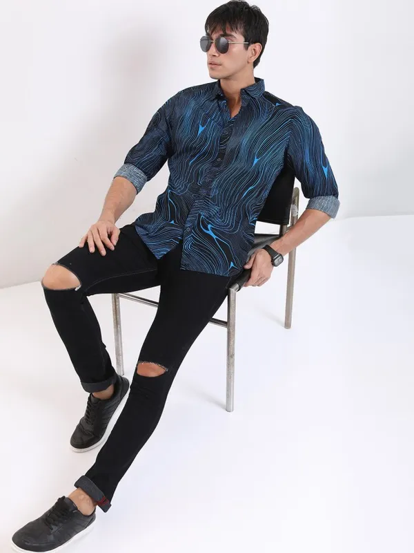 Highlander Men Black Printed Slim Fit Casual Shirt