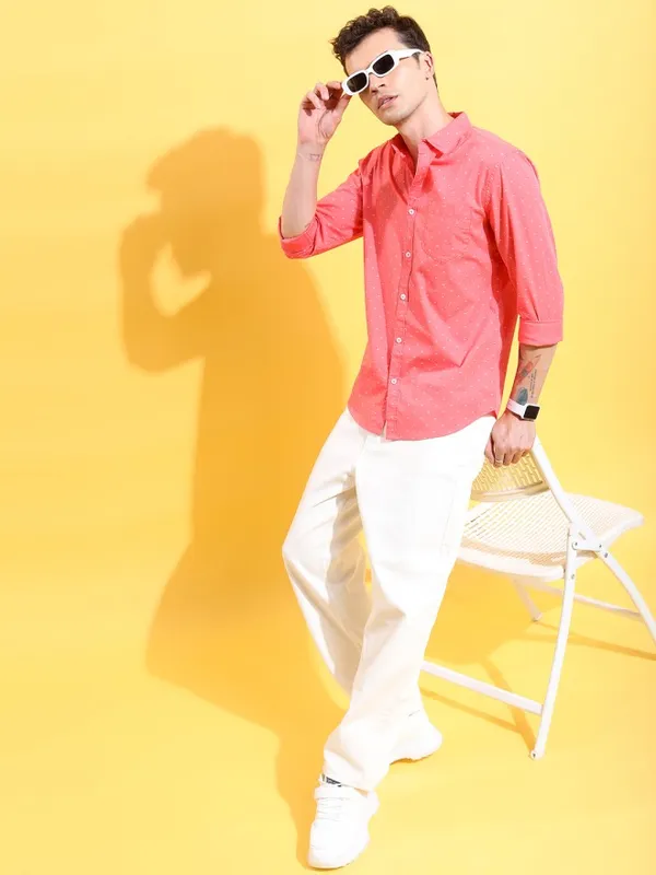 Men Slim Fit Casual Shirt