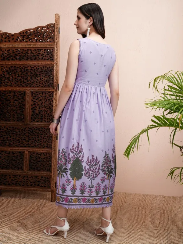 Vishudh Women Lavender Printed Fit and Flare Dress