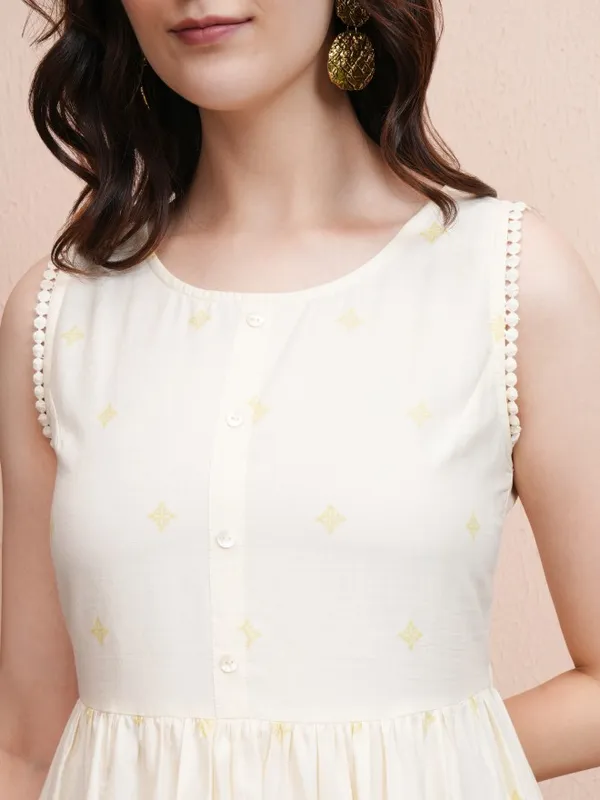 Vishudh Women Cream Printed Fit and Flare Dress
