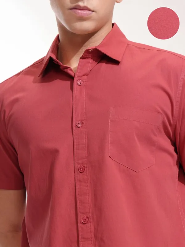 Ketch Men Red Solid Slim Fit Casual Shirt