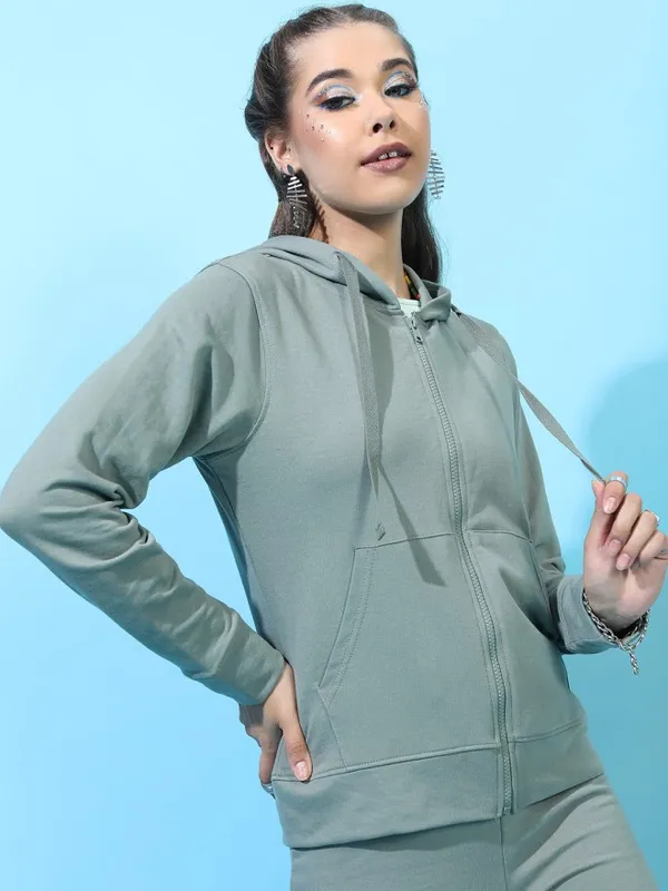 Women Solid Sweatshirt