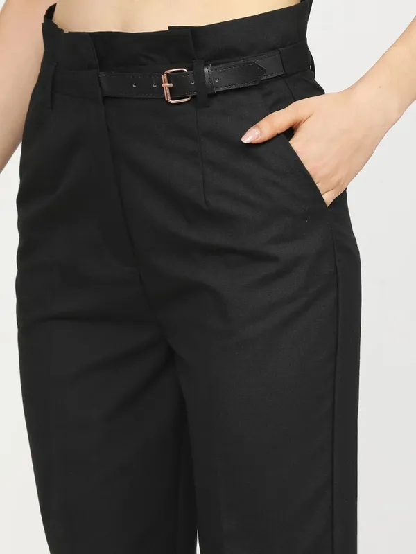 Solid Tapered Fit Casual Trouser