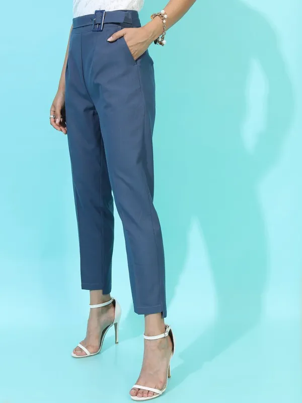Tokyo Talkies Women Blue Solid Regular Fit Casual Trouser