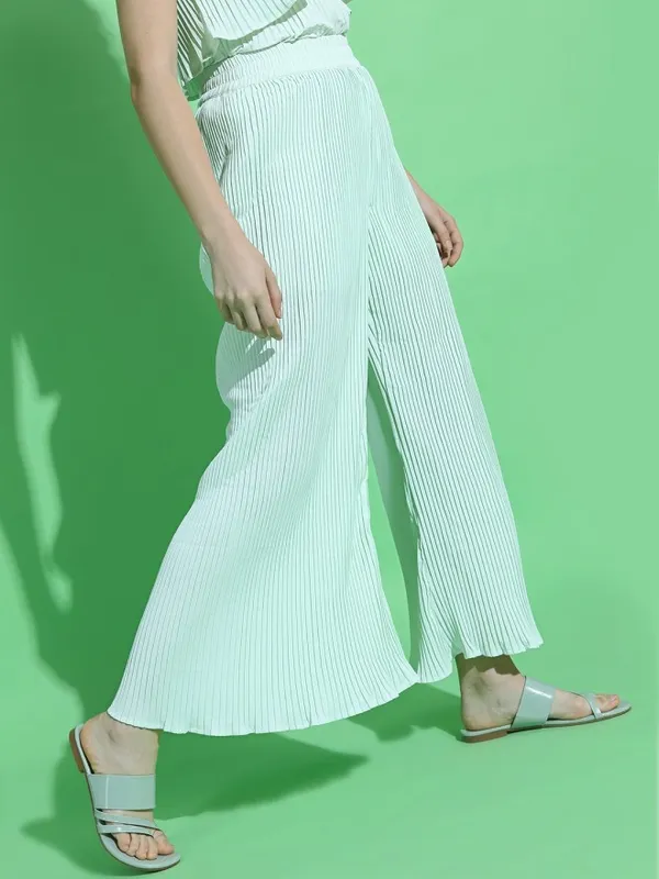 Tokyo Talkies Women Green Solid Flared Casual Trouser