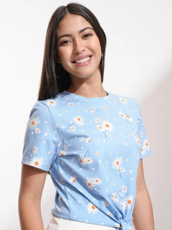 Tokyo Talkies Women Blue Printed Fitted Top