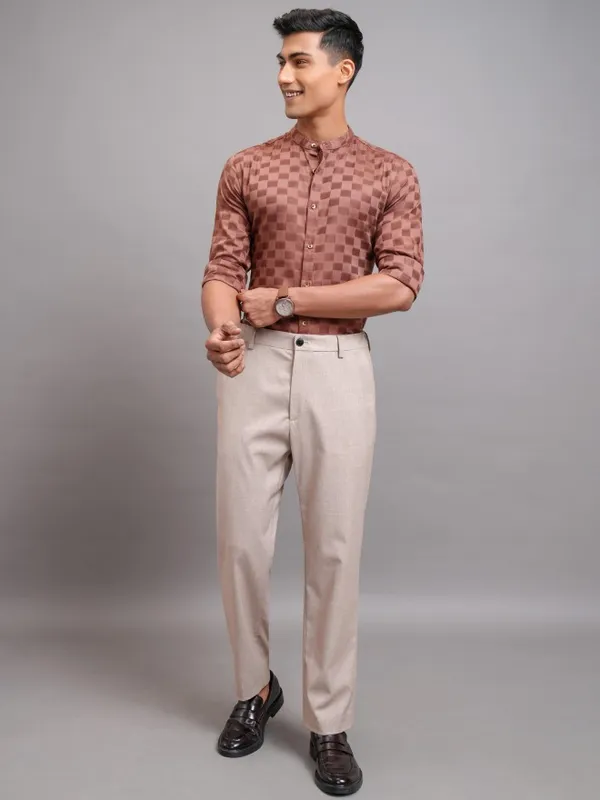 Highlander Men Brown Checked Regular Fit Casual Shirts