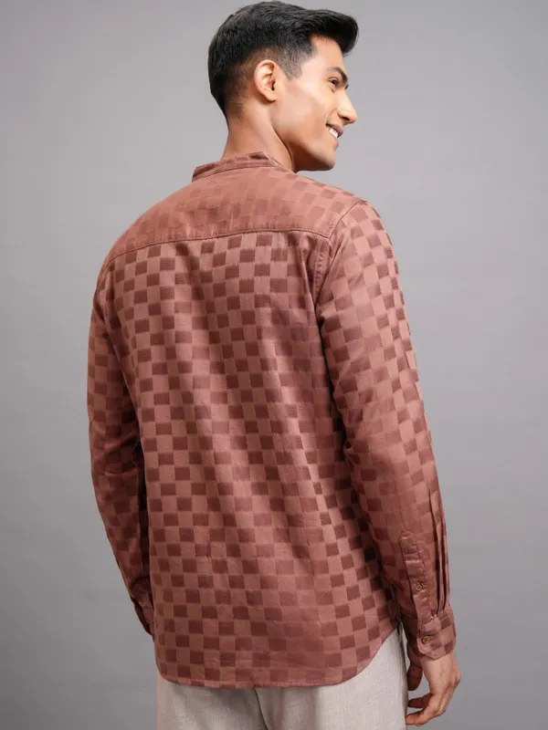 Highlander Men Brown Checked Regular Fit Casual Shirts
