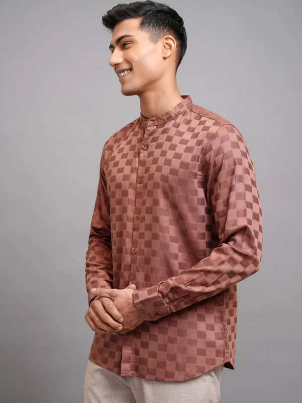 Highlander Men Brown Checked Regular Fit Casual Shirts