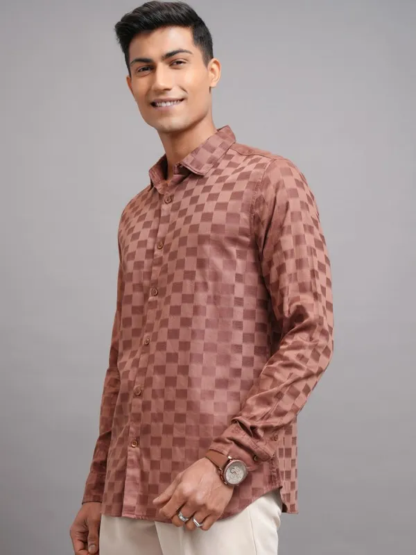 Highlander Men Brown Checked Regular Fit Casual Shirts