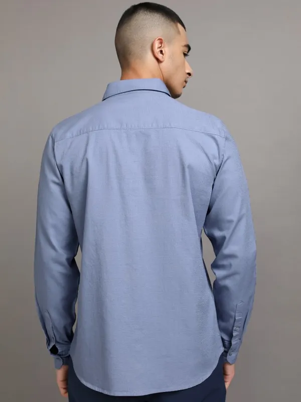 Highlander Men Blue Textured Regular Fit Casual Shirts