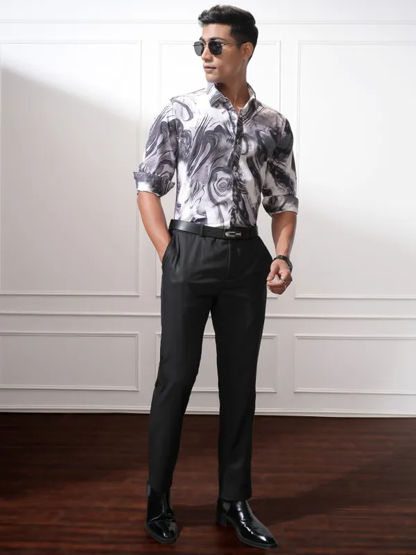 Locomotive Men Charcoal Printed Slim Fit Casual Shirt