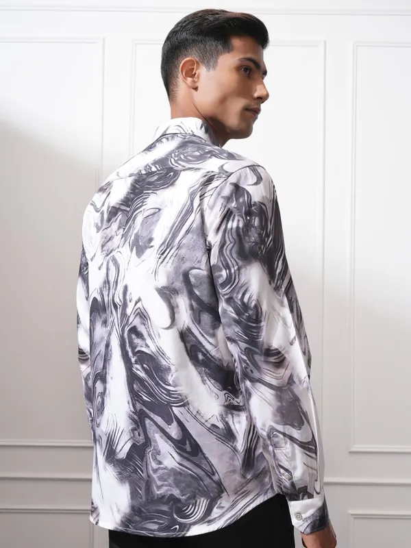 Locomotive Men Charcoal Printed Slim Fit Casual Shirt