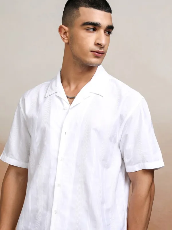 Highlander Men Black Striped Relaxed Fit Casual Shirt