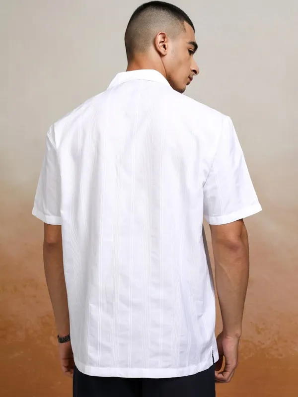 Highlander Men Black Striped Relaxed Fit Casual Shirt