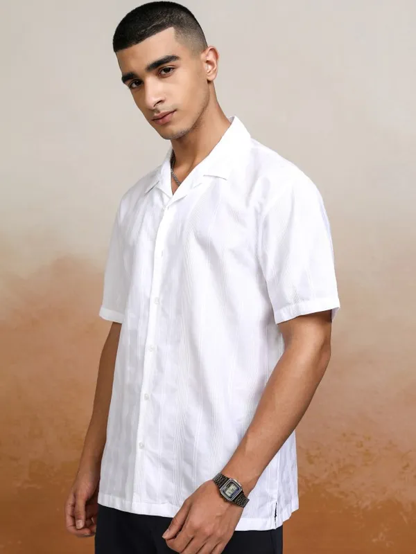 Highlander Men Black Striped Relaxed Fit Casual Shirt