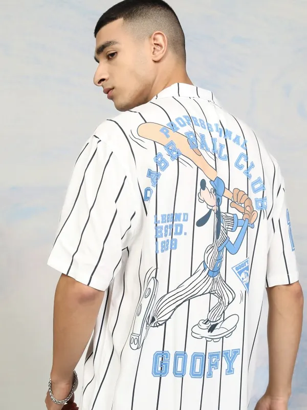Disney By Highlander Men Blue Goofy Printed Relaxed Fit Casual Shirt