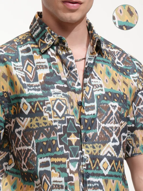 Highlander Men Green Printed Relaxed Fit Casual Shirt