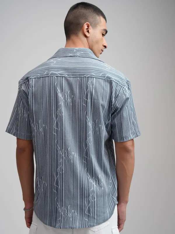 Highlander Men Grey Textured Relaxed Fit Casual Shirt