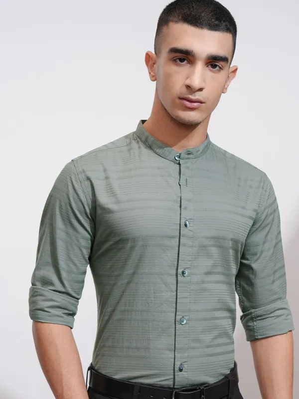 Highlander Men Olive Striped Regular Fit Casual Shirt