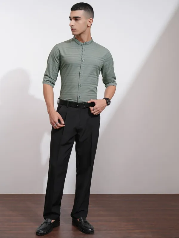 Highlander Men Olive Striped Regular Fit Casual Shirt